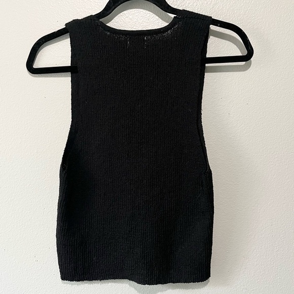 COTTON-ON- V Neck Sleeveless Black Ribbed Top Size L - Picture 2 of 3